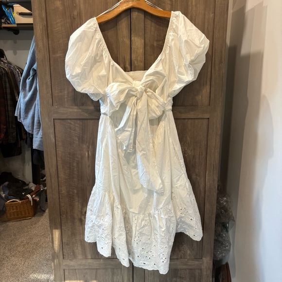 En Saison Anthro Juliet Puff Sleeve Eyelet Ruffle Big Bow Cutout Peasant Dress - Picture 9 of 11